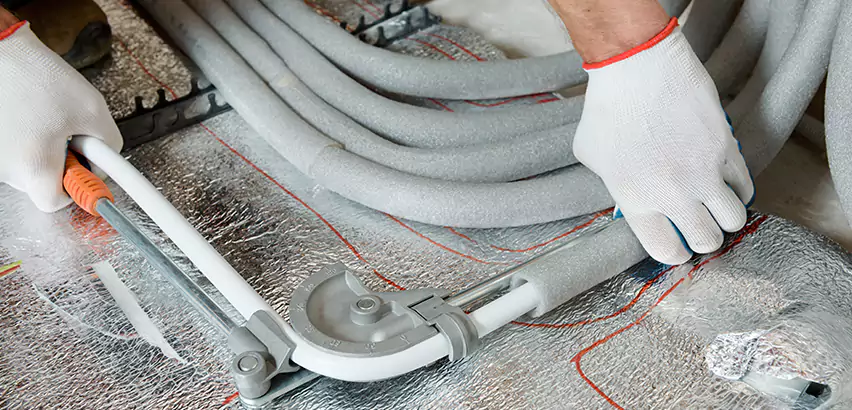 Replace Polybutylene Pipes with PEX in Helena